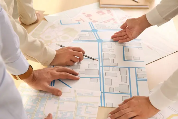 Construction and project financing services graphic